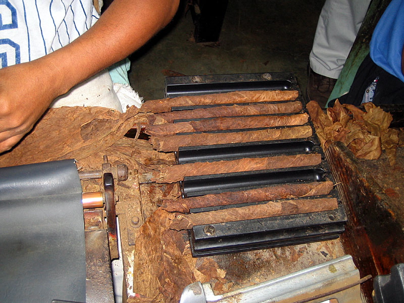 Bound cigars